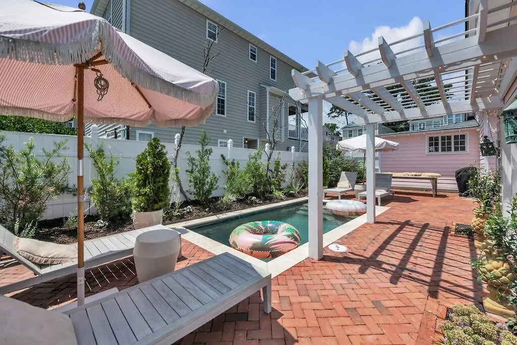 Holiday home The Pink House Villa Virginia Beach
